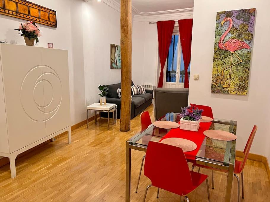Апартаменти Alojamiento Entero Centro: Piso . Chueca Мадрид Екстер'єр фото